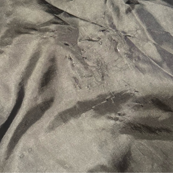 American Rag Puffy Jacket - pre loved - Picture 3 of 4